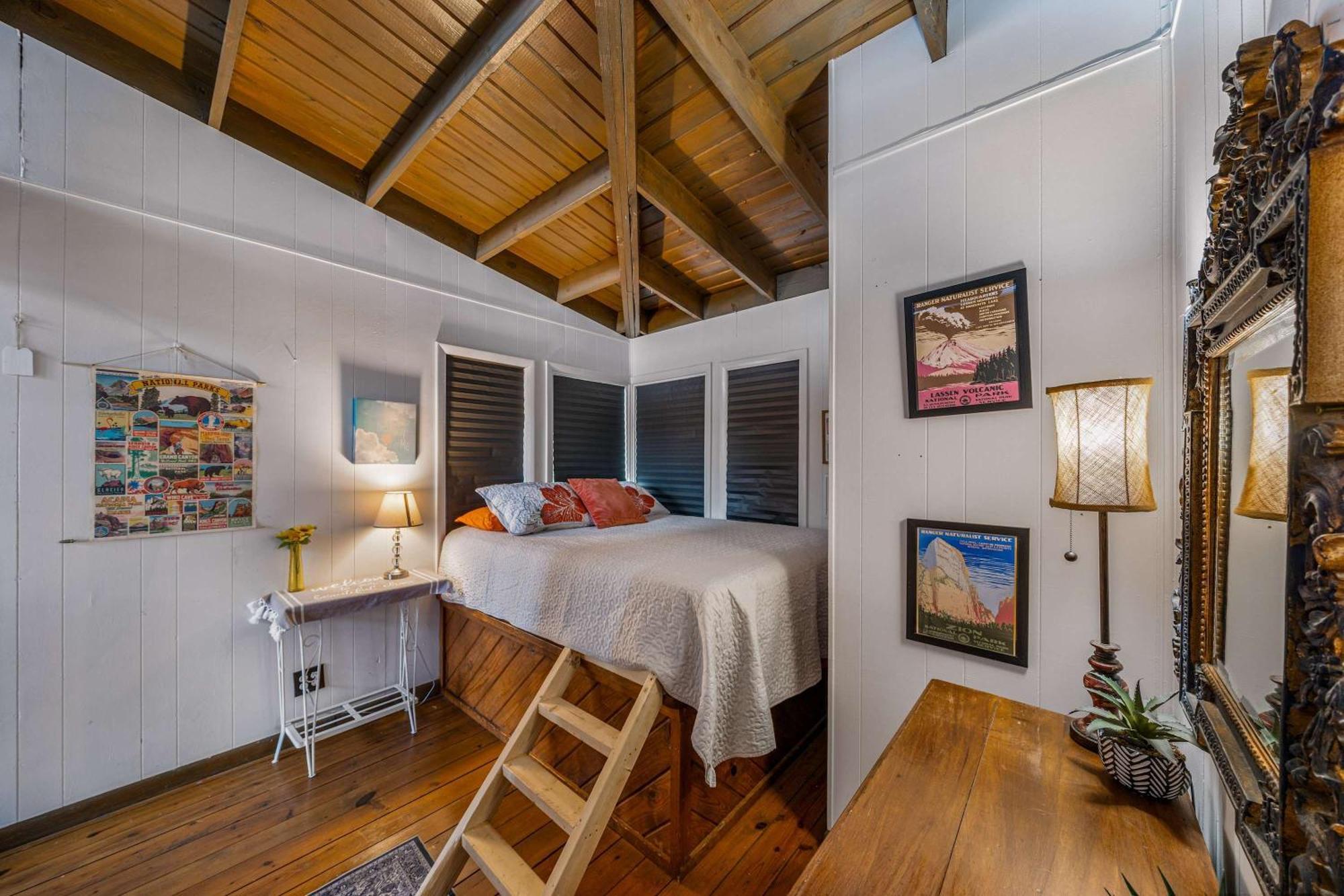 Rubys Roost Villa Mentone Buitenkant foto