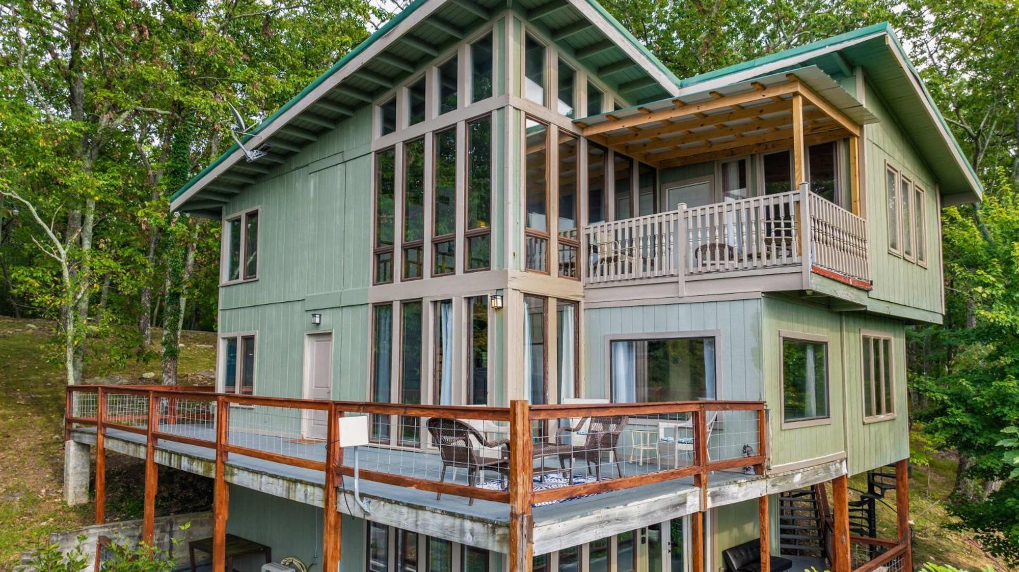 Rubys Roost Villa Mentone Buitenkant foto